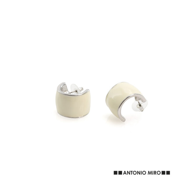 Pendientes Moss